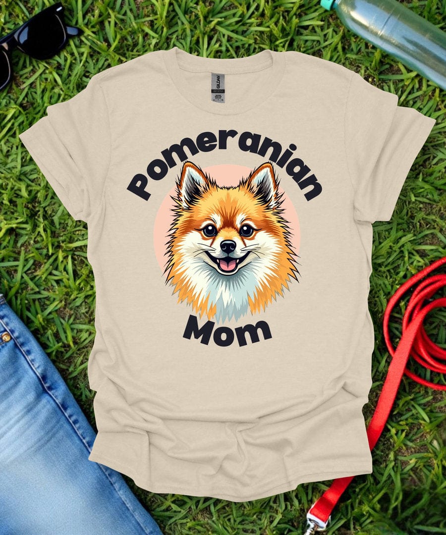 Pomeranian Mom T-Shirt