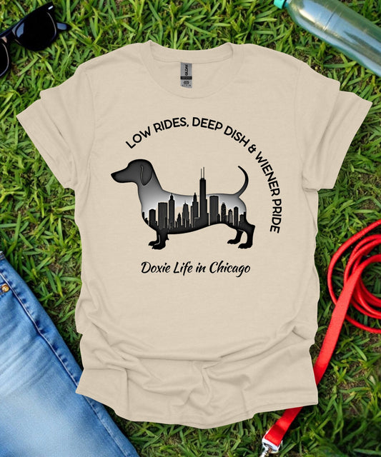 Dachshund in Chicago T-Shirt