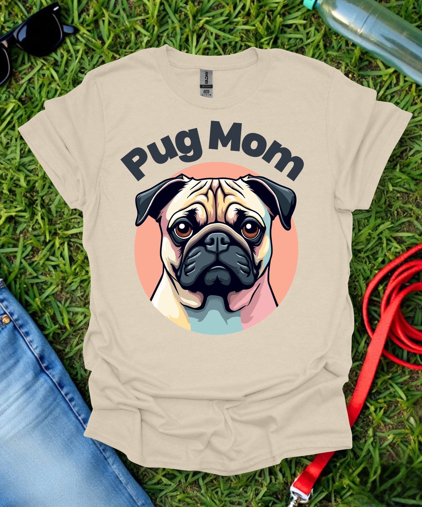Pug Mom T-Shirt